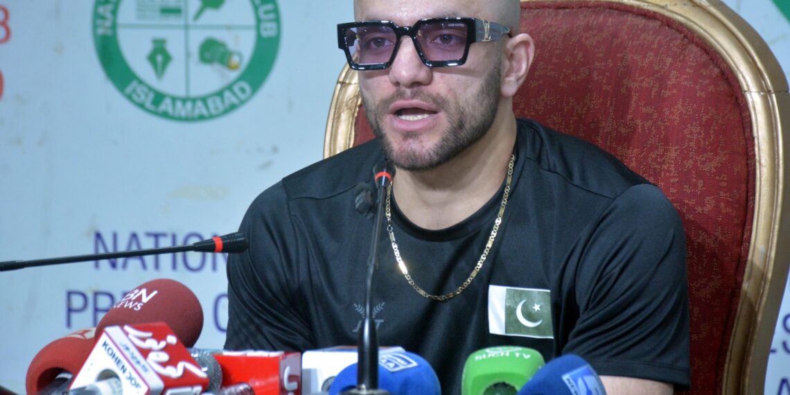 پاکستانی باکسر عثمان وزیر کا26 ستمبر کو انڈونیشنین باکسر سے فائٹ کا اعلان